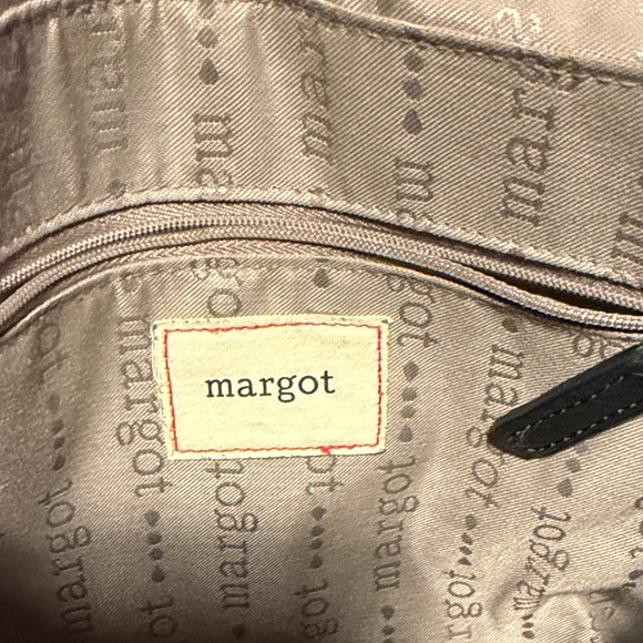 Margot Black Leather Crossbody Bag - Picture 7 of 7